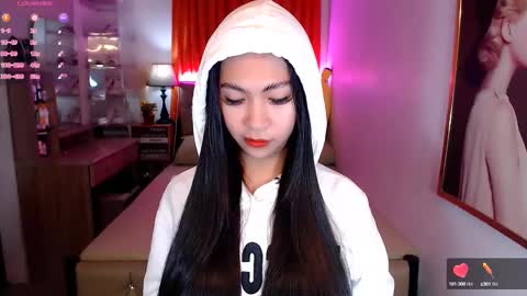 Snapshot of rileymillerx chatting on January 7, 1:17 am Riley online show from January 7, 1:17 am