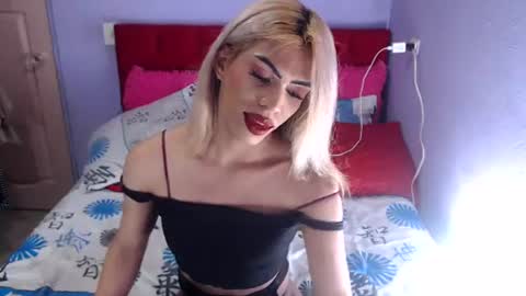 Margot Ferrer online show from July 21, 5:21 am