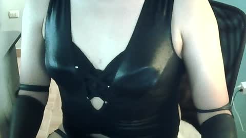Rosa online show from July 18, 9:31 pm