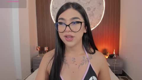 Rose online show from March 18, 1:54 pm