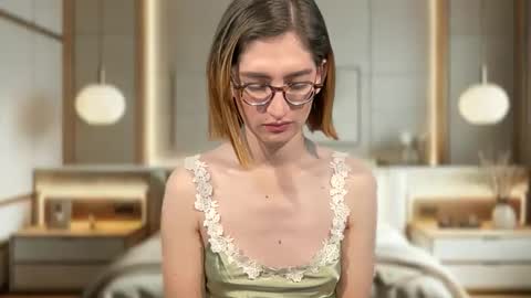 rousse507437 online show from December 14, 1:55 am