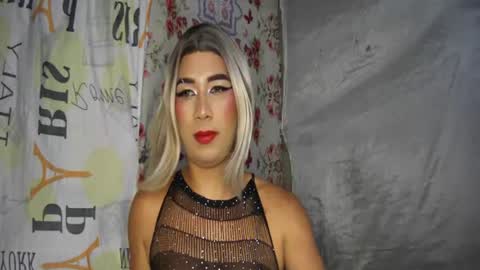 MY NAME IS OROXE online show from July 11, 12:37 am