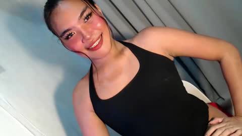 royaltymarcela6969 online show from January 15, 1:26 am