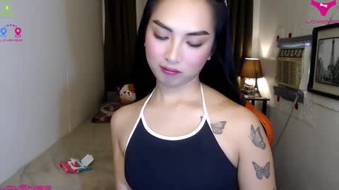 its me Sabel online show from November 21, 6:25 am