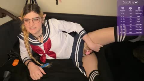 Snapshot of ryn_michele chatting on February 26, 4:14 pm Ryn Michele online show from February 26, 4:14 pm