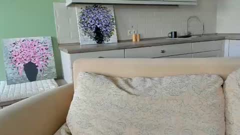 Viola online show from July 6, 6:42 am