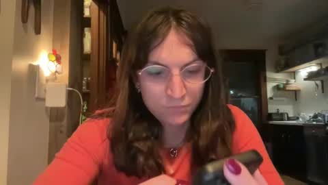 Snapshot of sadie_stars chatting on February 24, 3:55 am Sadie online show from February 24, 3:55 am