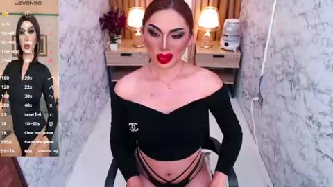 Verra Monroe online show from July 13, 8:11 pm