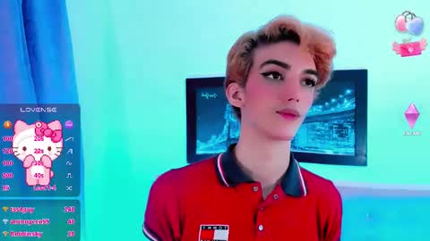 Snapshot of salvatore_boom chatting on September 20, 9:37 am salvatore_boom online show from September 20, 9:37 am