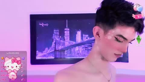 Snapshot of salvatore_boom chatting on October 7, 6:47 am salvatore_boom online show from October 7, 6:47 am