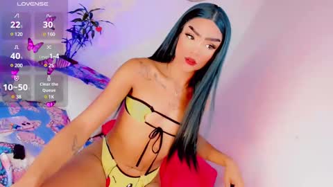 Snapshot of samantha_duke66 chatting on December 8, 4:07 pm samantha_duke66 online show from December 8, 4:07 pm