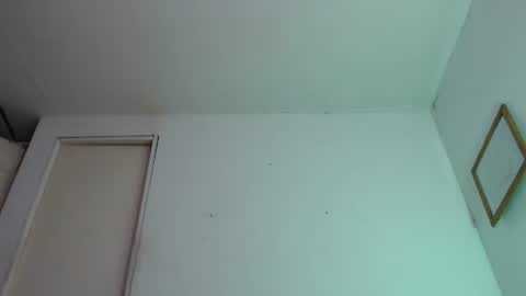 Snapshot of sammy_exotic chatting on December 4, 7:33 am sammy_exotic online show from December 4, 7:33 am