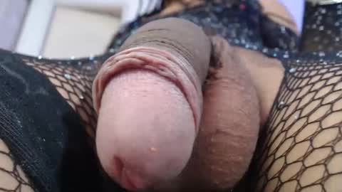 Snapshot of sammy_exotic chatting on February 25, 10:15 am sammy_exotic online show from February 25, 10:15 am