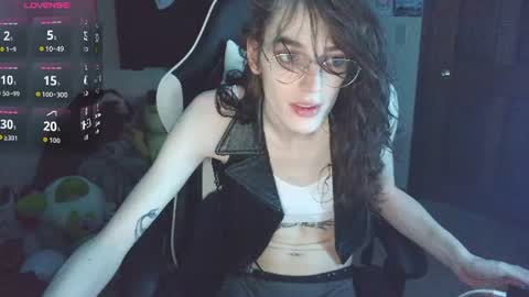 Jade online show from August 2, 2:23 am