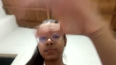 sarasaenz999 online show from February 25, 10:31 am