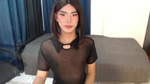 Snapshot of sasha_blade chatting on January 10, 11:43 am Sasha online show from January 10, 11:43 am