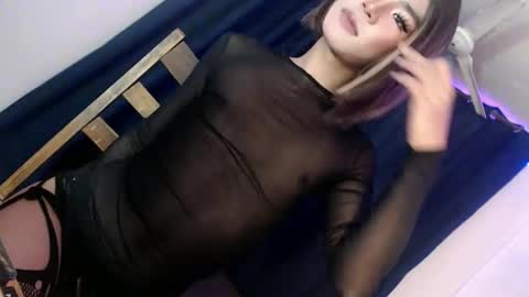 Snapshot of sasha_blade chatting on February 9, 7:16 am Sasha online show from February 9, 7:16 am