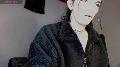 scarlet online show from April 12, 12:58 am