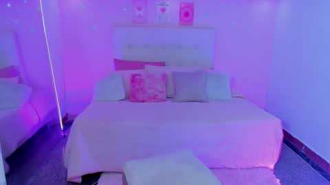 Scarlett  online show from March 2, 5:08 am