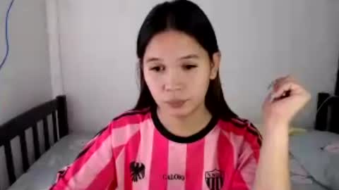 MEG online show from June 18, 6:14 am