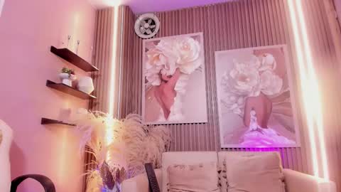 sensual_shanel online show from March 25, 2:39 am