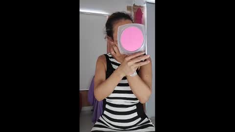 sephorandmonell online show from February 15, 7:06 pm