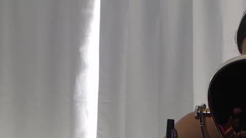 sararoussee online show from March 14, 6:44 pm