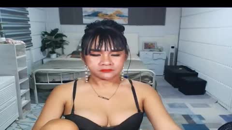 MS Anna online show from October 25, 10:54 am