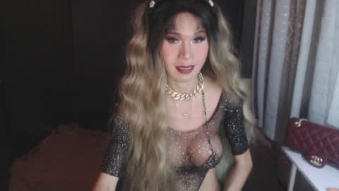 nicole online show from January 10, 8:18 am