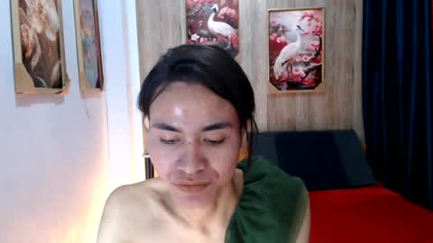 lara online show from July 19, 7:28 pm