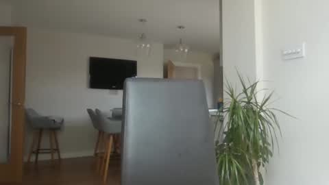 Sexy Sophie online show from May 29, 11:30 am
