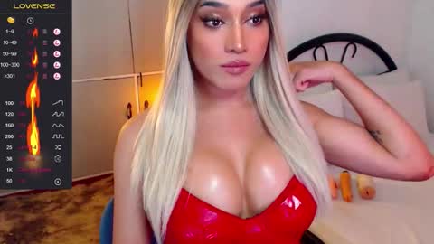 Kelly online show from November 7, 8:25 am