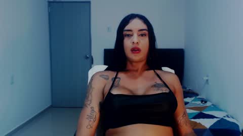 Snapshot of sexynatalia25 chatting on January 26, 10:46 pm Natalia Duran online show from January 26, 10:46 pm