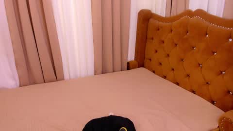 shane_018 online show from July 28, 12:48 pm