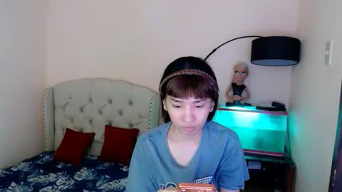 SHANTA FOX  s online show from March 14, 2:26 am