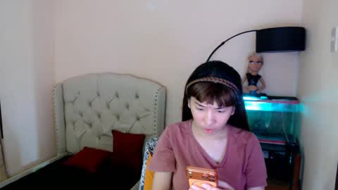 SHANTA FOX  s online show from April 6, 5:30 am