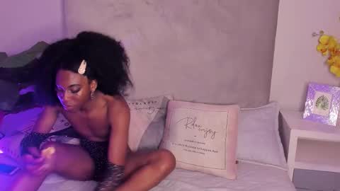 shelsy_issy online show from November 15, 9:02 pm