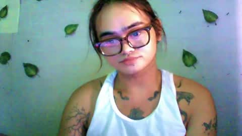 Shimilove online show from July 14, 2:27 am