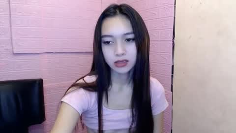 Snapshot of shopa_xiana chatting on December 22, 11:52 pm shopa_xiana online show from December 22, 11:52 pm
