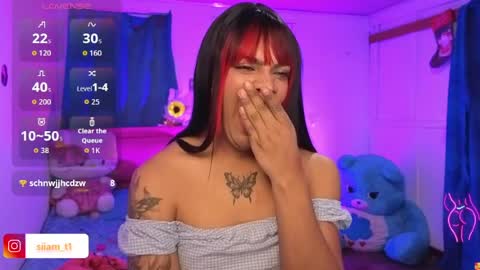siiam_1 online show from June 18, 10:03 pm