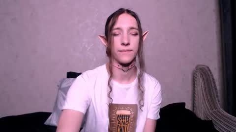 silvermuse online show from October 23, 2:48 am