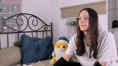 silvermuse online show from April 11, 9:51 pm