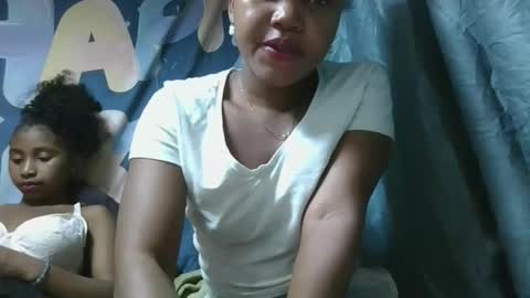 siscabelle online show from January 9, 8:19 am