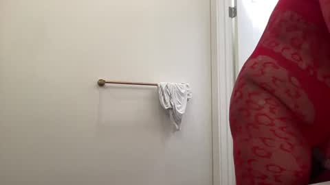 Sissyblkgoddess online show from June 10, 2:22 am