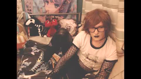 Snapshot of sissygothx chatting on January 13, 1:45 am SissyGothx online show from January 13, 1:45 am