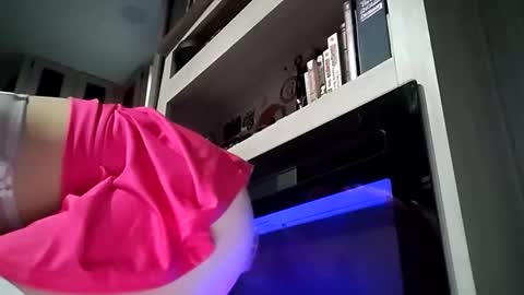 sissyslut0517 online show from April 22, 3:46 am