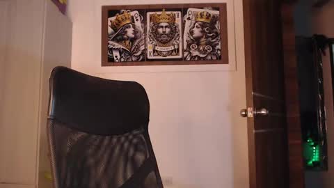 jesica online show from November 12, 7:19 am