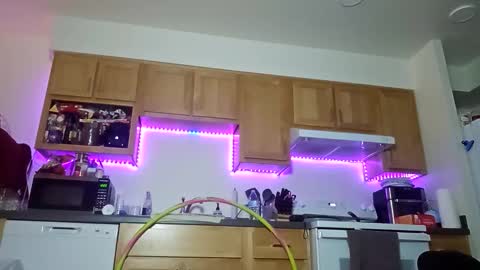 Skyisacutie online show from December 15, 8:21 am