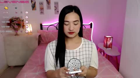 Snapshot of slave_amanda69 chatting on December 20, 1:00 pm Queen Cyrine online show from December 20, 1:00 pm