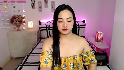 Snapshot of slave_amanda69 chatting on December 26, 2:12 am Queen Cyrine online show from December 26, 2:12 am